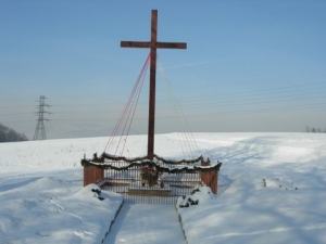 Krzyż na wzgórzu Gaj